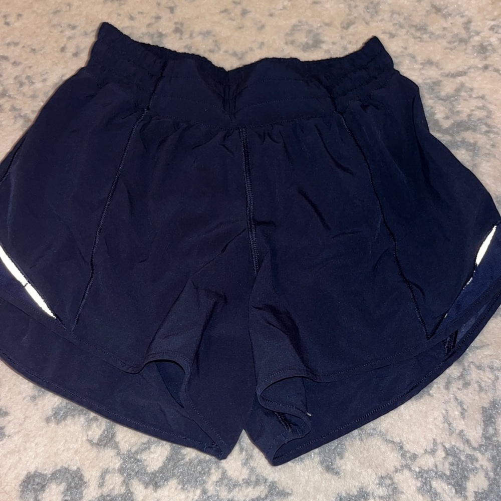 navy lululemon short size 4, 4inch inseam